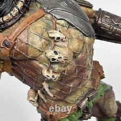 Predator Alien Figure Figurine Statue Arched Back Resin 11 Tall 1991 Vintage