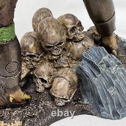 Predator Alien Figure Figurine Statue Arched Back Resin 11 Tall 1991 Vintage