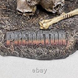 Predator Alien Figure Figurine Statue Arched Back Resin 11 Tall 1991 Vintage