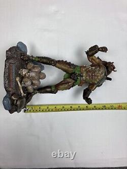 Predator Alien Figure Figurine Statue Arched Back Resin 11 Tall 1991 Vintage