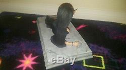 Rare Elvira Lounging on Tomb Resin Figure Pro Built and Painted OOAK Mint