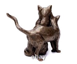 Resin Figure Cat Couple Made Of With Bronzepulver Statue Art Sculpture Large