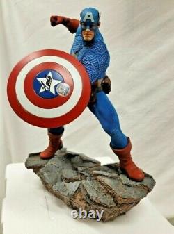 SIDESHOW EXCLUSIVE Signed By STAN LEE CAPTAIN AMERICA PREMIUM FIGURE STATUE Bust