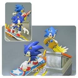 SONIC THE HEDGEHOG GENERATIONS LIMITED EDITION STATUE SEGA First 4 Figures
