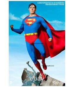 SUPERMAN Christopher Reeve Premium Format Figure 1/4 Statue Sideshow