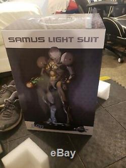 Samus Light Suit Exclusive Statue 823/1000 First 4 Figures Metroid