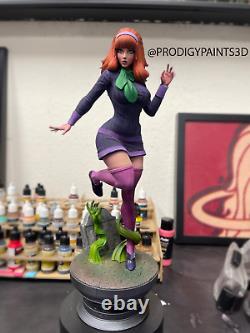 Scooby Doo Daphne Blake Resin Figure Statue Fully Painted 1/6