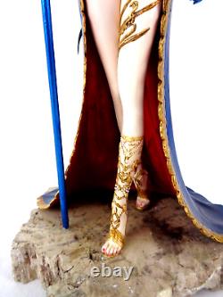 Sexy Female Elf Sorceress 1/8 Scale Manga / Anime Resin Model Kit Statue Unique