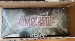 Sideshow 1/4 Scale VAMPIRELLA Premium Format Figure Statue # 148/2000 NEW IN BOX