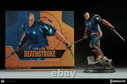 Sideshow Collectibles DC Comics Deathstroke Premium Format Figure Statue