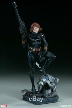 Sideshow Collectibles Marvel Comics Black Widow 24 Premium Format Figure Statue