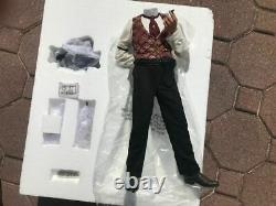 Sideshow Doc Holliday Six Gun Legends Premium Format Figure 4/350