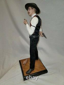Sideshow Exclusive Six Gun Doc Holliday 1/4 Premium Format Figure 118/125 Statue