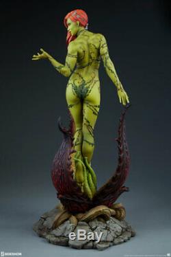 Sideshow Poison Ivy DC Comics Premium Format Figure Batman Statue