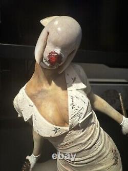 Silent Hill 2 Bubble Head Nurse Statue by Gecco