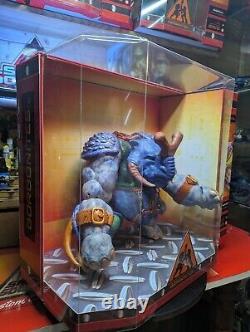 Small soldiers Gorgonite Brute Punch It 11 Resin Replica (Non Painted Statue)