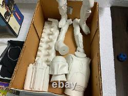 Star Wars Boba Fett 1/4 18 Screamin Vinyl Model Figure Statue Kit Boxed Vintage