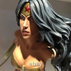 Statue Figurine Action Figure Of Wonder Woman Luis Royo For Dc Comics Collection