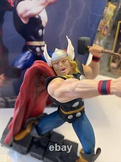 THOR 8 Resin Statue Marvel Sculpted by Shawn Nagle /3000 2002
