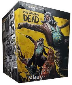 The Walking Dead Ezekiel And Shiva Limited Edition Resin Statue McFarlane Toys