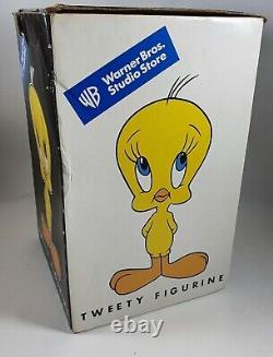 Tweety Pie Warner Bros Studio Store Exclusive Figurine 1998 Statue Large Figure