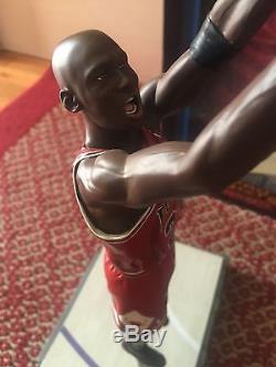 Upper Deck Pro Shots Ultimate Michael Jordan 1998 Finals Last Shot Statue/Figure