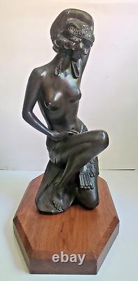 Vintage Art Deco Nude Kneeling Dancer Figure