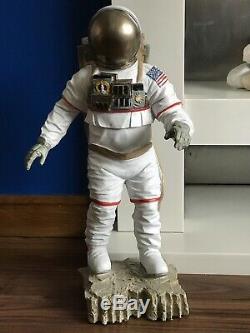 Vintage Spaceman Astronaut Statue Sculpture Figure Ornament Large 53 X 30cm New