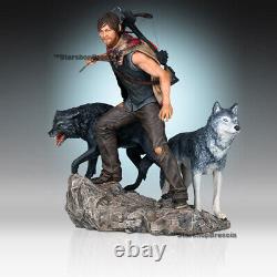 WALKING DEAD TV Daryl & the Wolves 1/8 Resin Statue Gentle Giant