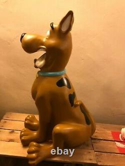 Warner Bros Extra Large Scooby Doo Resin Statue Figure