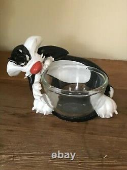 Warner Bros Sylvester with Bowl Resin Statue Figure