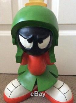 Warner Brothers Marvin the Martian large resin figure Statue