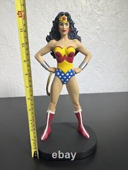 Wonder Woman Figure 12 DC Statue Figurine Warner Bros. Studio Store MIB 99