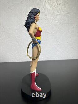 Wonder Woman Figure 12 DC Statue Figurine Warner Bros. Studio Store MIB 99