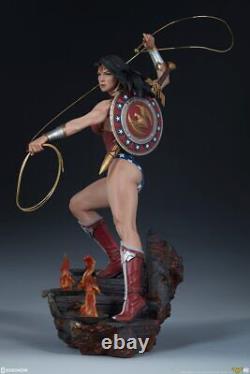 Wonder Woman premium format figure Sideshow Collectibles statue Dc Comics Now