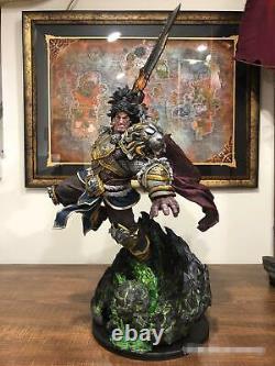 World of Warcraft-Varian Wrynn 14 Resin Statue of faceted pebble